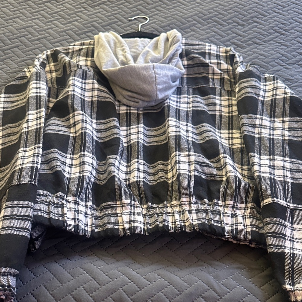 New Look Black & White Plaid Zip-Up Hoodie with Gray Hood - Picture 9 of 11